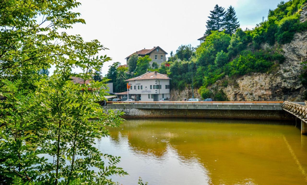 Heritage Hotel Gate Of Sarajevo Bagian luar foto